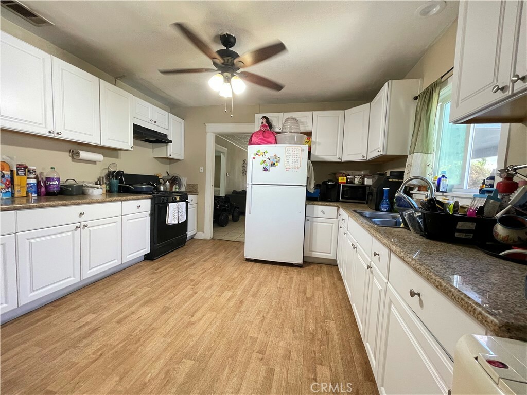 Property Photo:  2707 N Pershing Avenue  CA 92405 