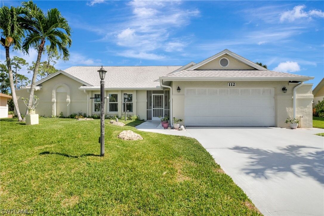 Property Photo:  112 Bordeaux Circle  FL 34112 