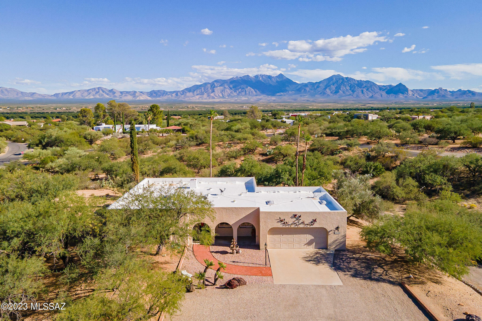 Property Photo:  1700 S La Caada Drive  AZ 85622 