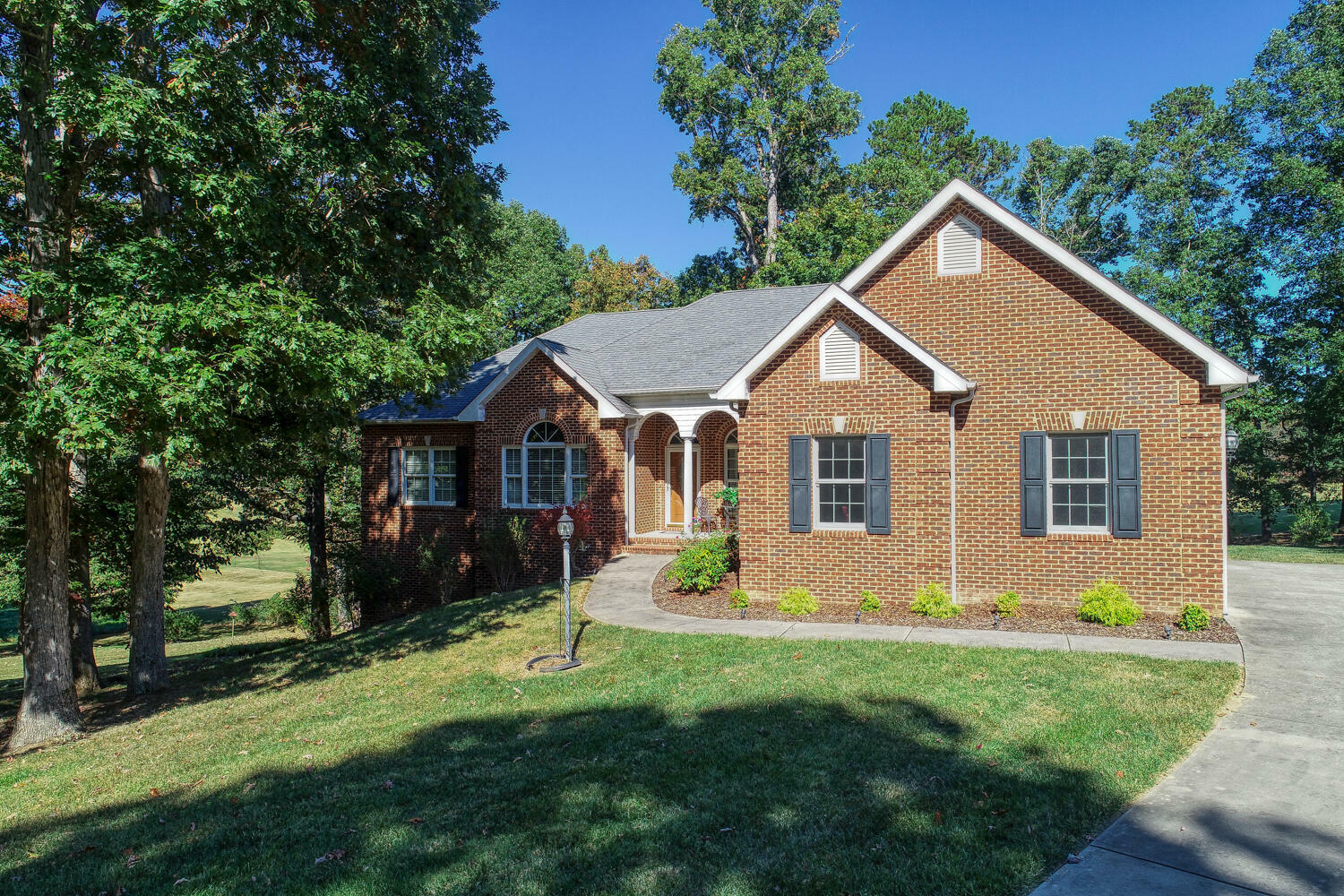 Property Photo:  107 Oakmont Lane  TN 37743 