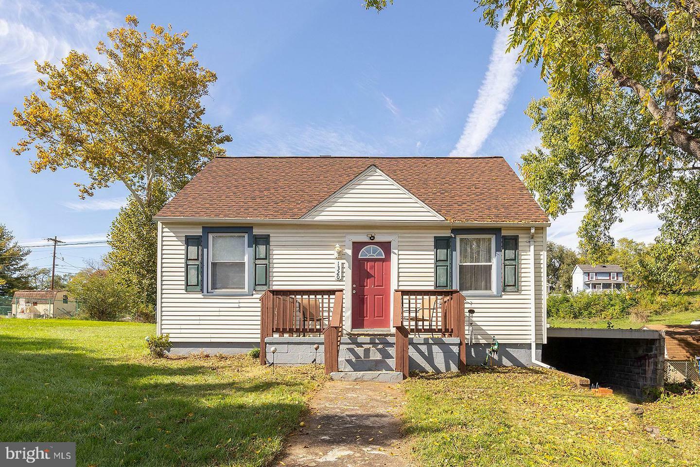 Property Photo:  1320 George Banks Boulevard  VA 22630 