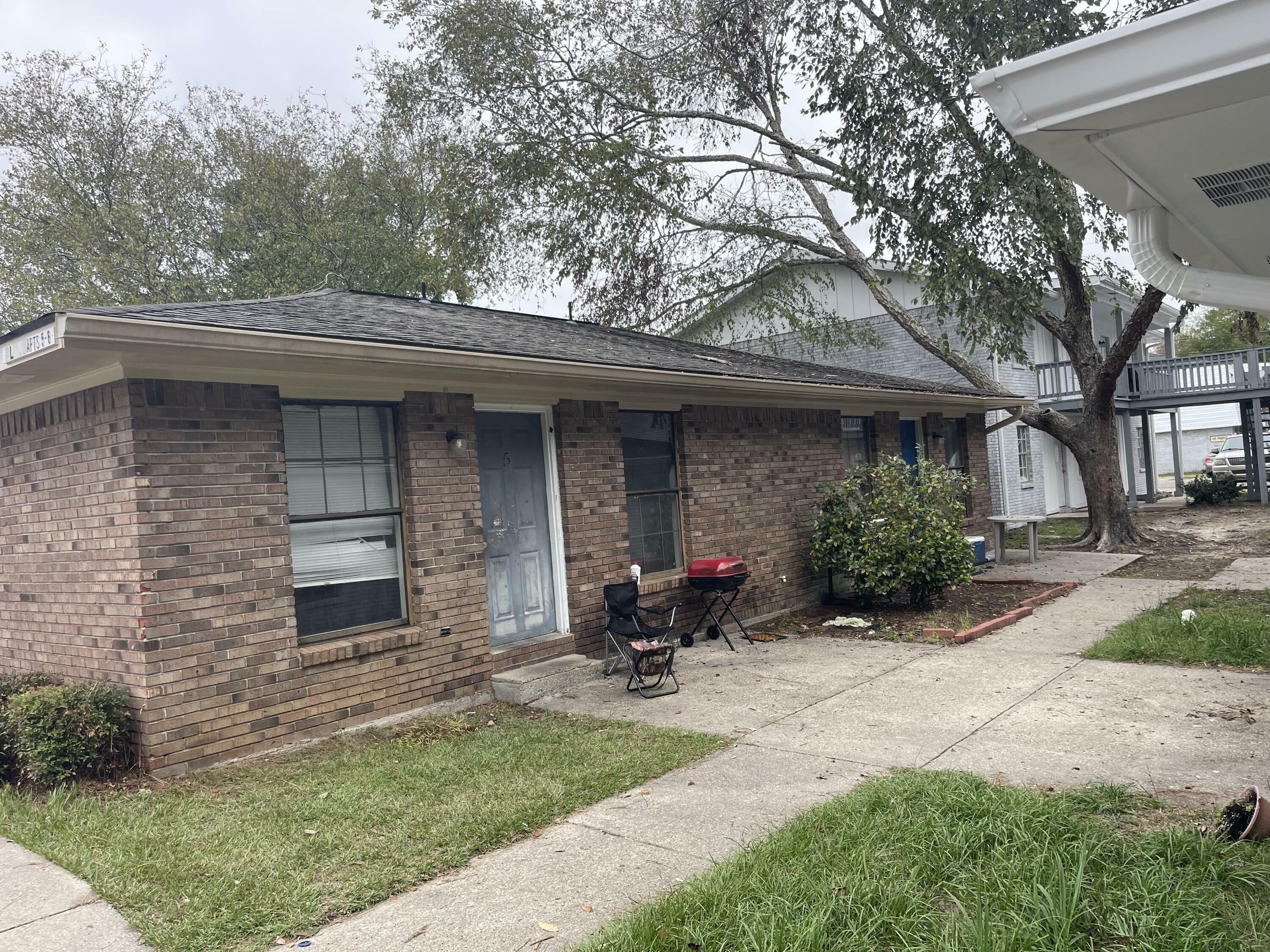 Property Photo:  8 Azalea Ave.  MS 39402 