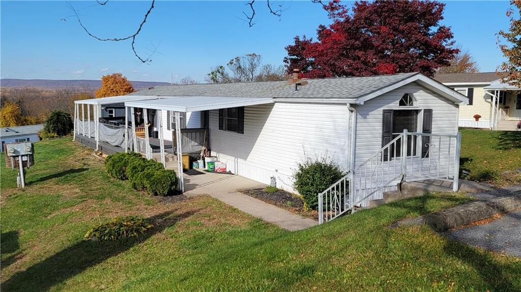Property Photo:  219 Independence  PA 18343 