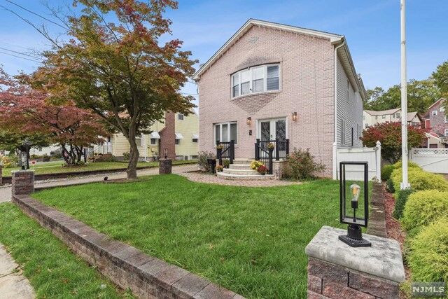 Property Photo:  419 Riverside Avenue  NJ 07070 