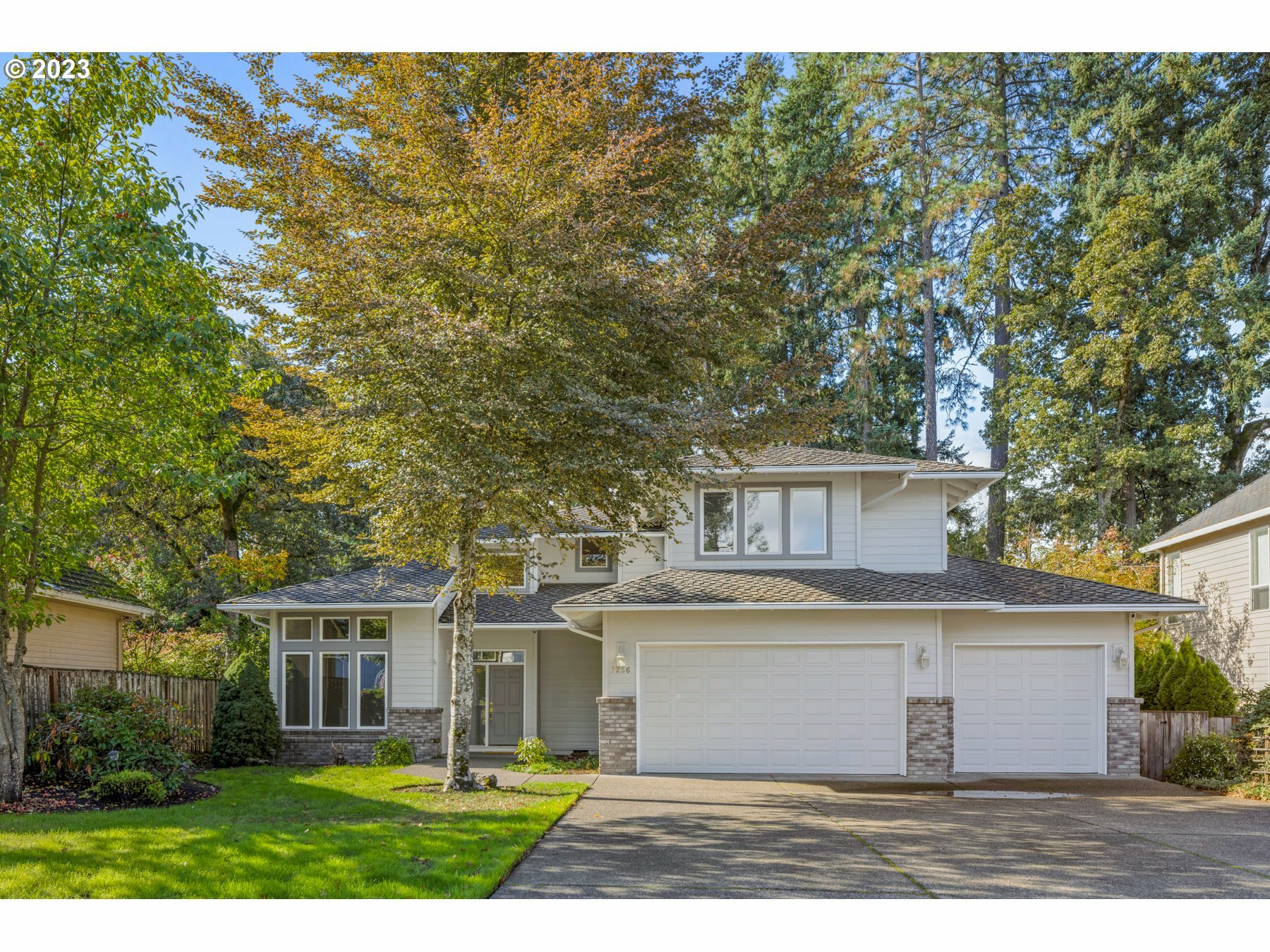 7256 SW Lynnwood Ct  Wilsonville OR 97070 photo