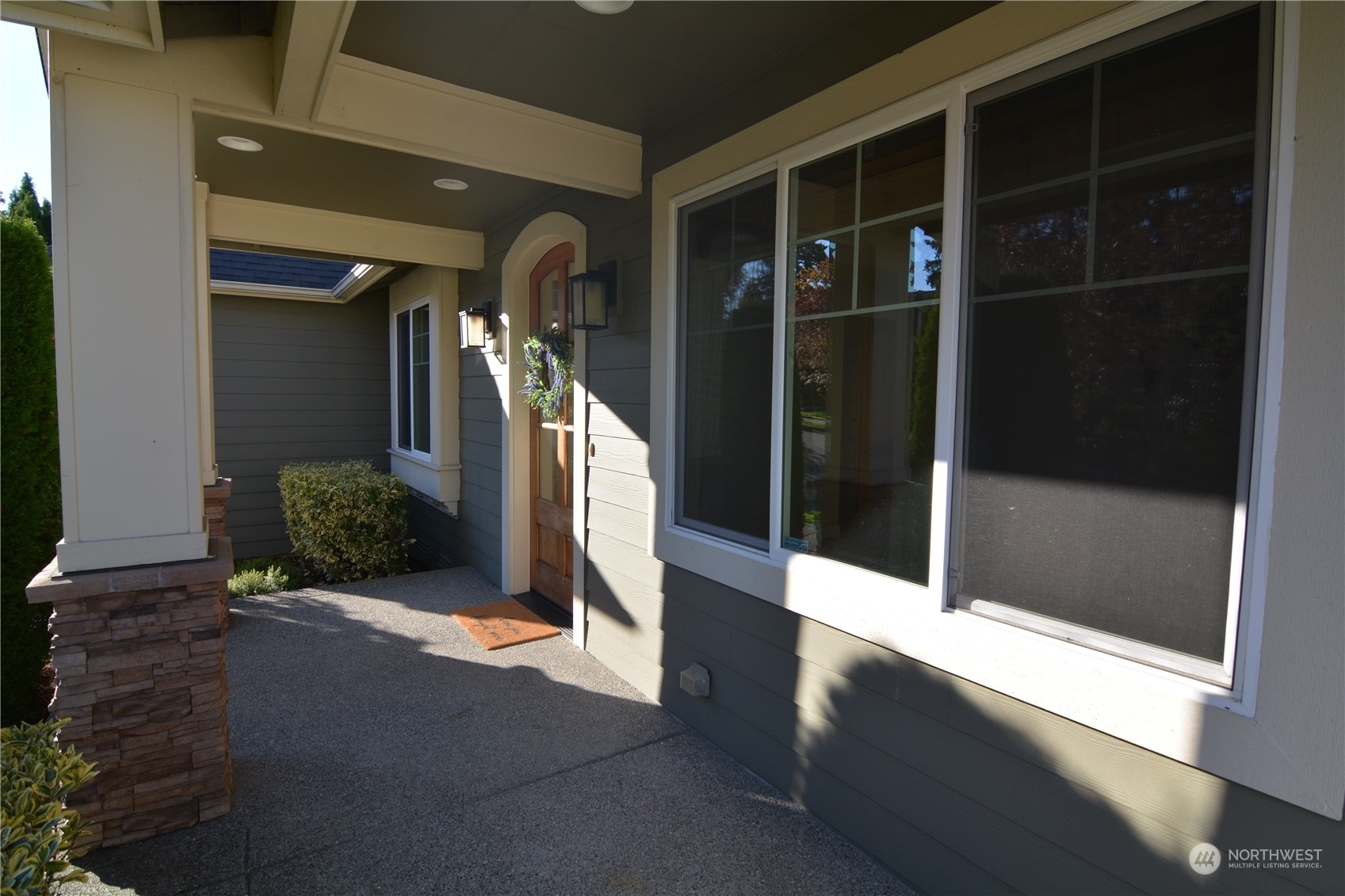 Property Photo:  21 233rd Place SE  WA 98021 