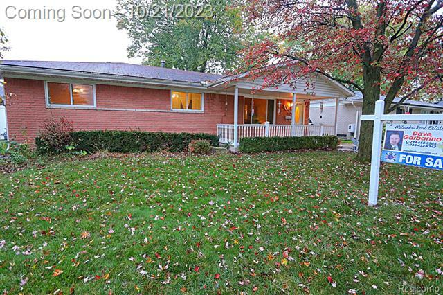 Property Photo:  1037 S Sutton Street  MI 48186 