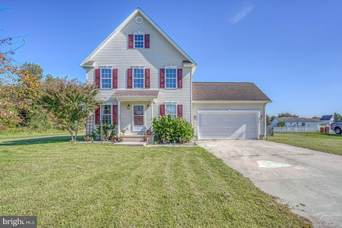 Property Photo:  317 W Chestnut Ridge Drive  DE 19962 