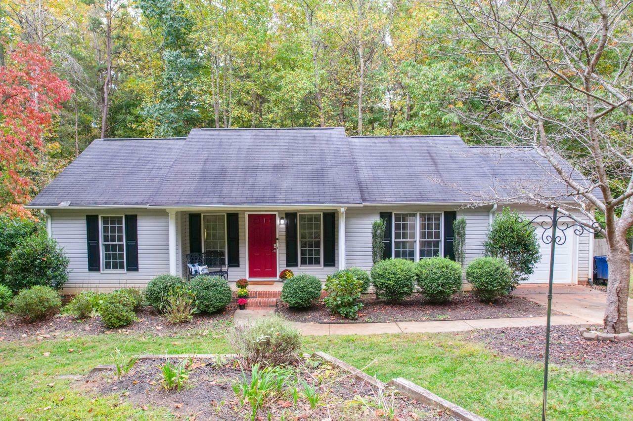 Property Photo:  190 Creek View Road  NC 28117 