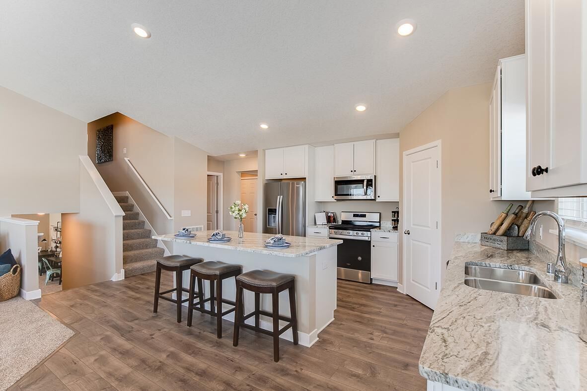 Property Photo: 18066 Hidden Creek Trail MN 55044