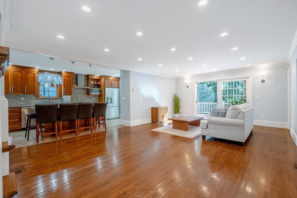 Property Photo:  42 Chandler Place  MA 02464 