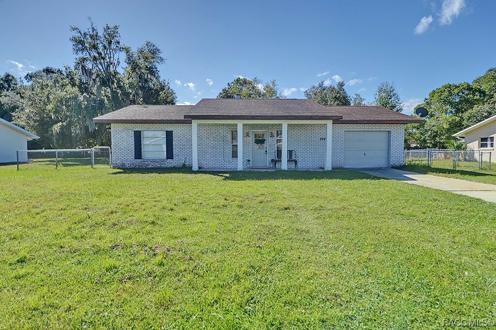 Property Photo:  8348 W Periwinkle Lane  FL 34446 