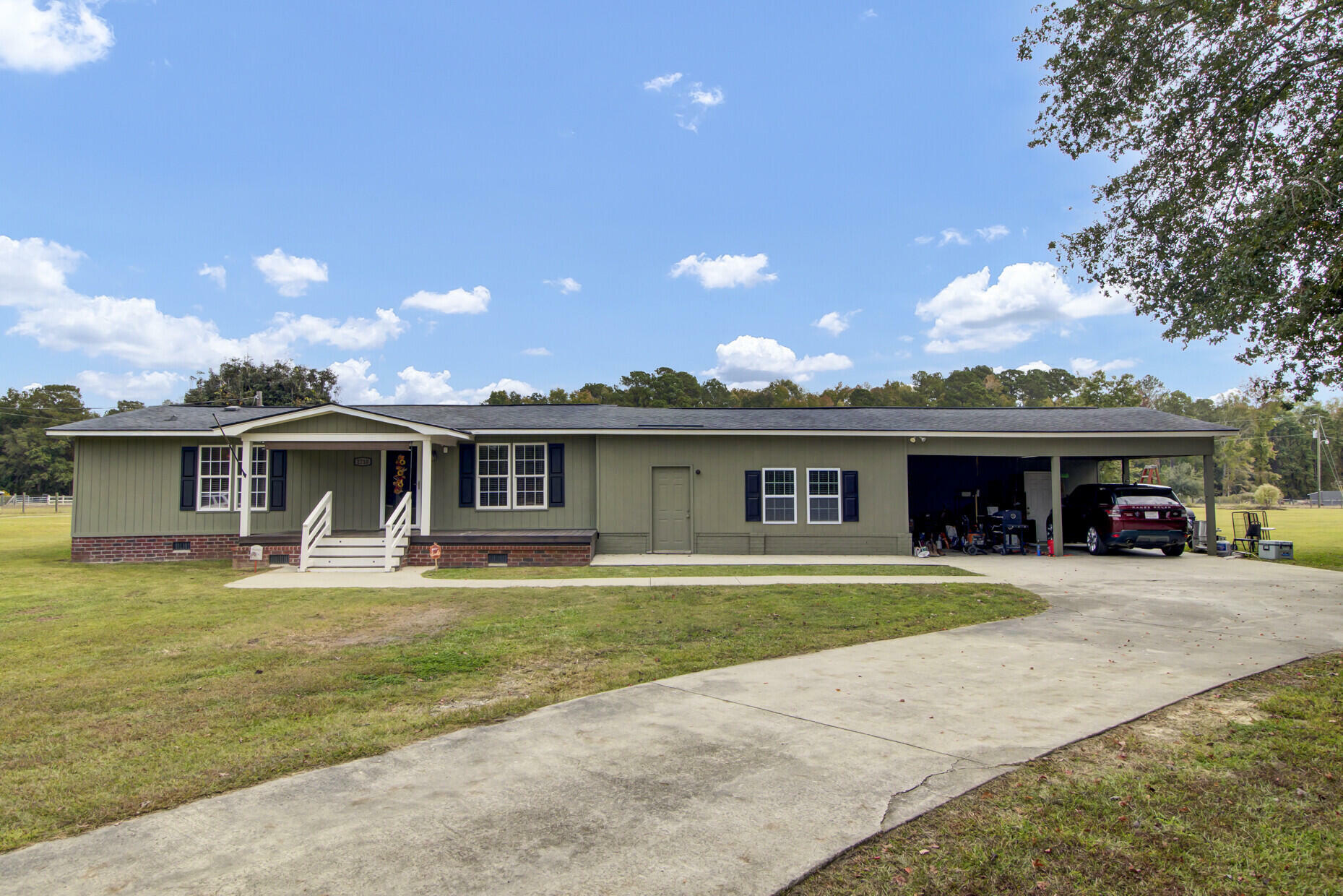 Property Photo: 2710 Bama Road SC 29435