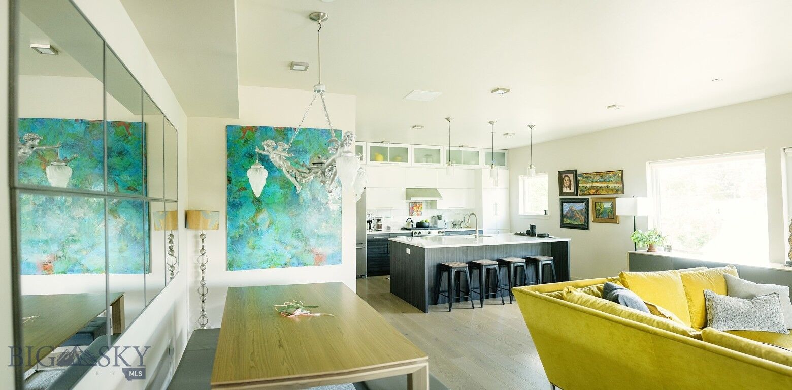 Property Photo: 527 E Mendenhall Street 6 MT 59715