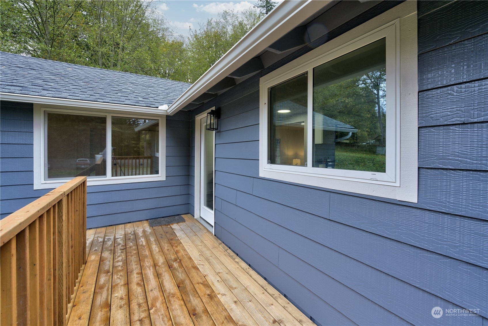 Property Photo:  7111 Grandview Road  WA 98223 