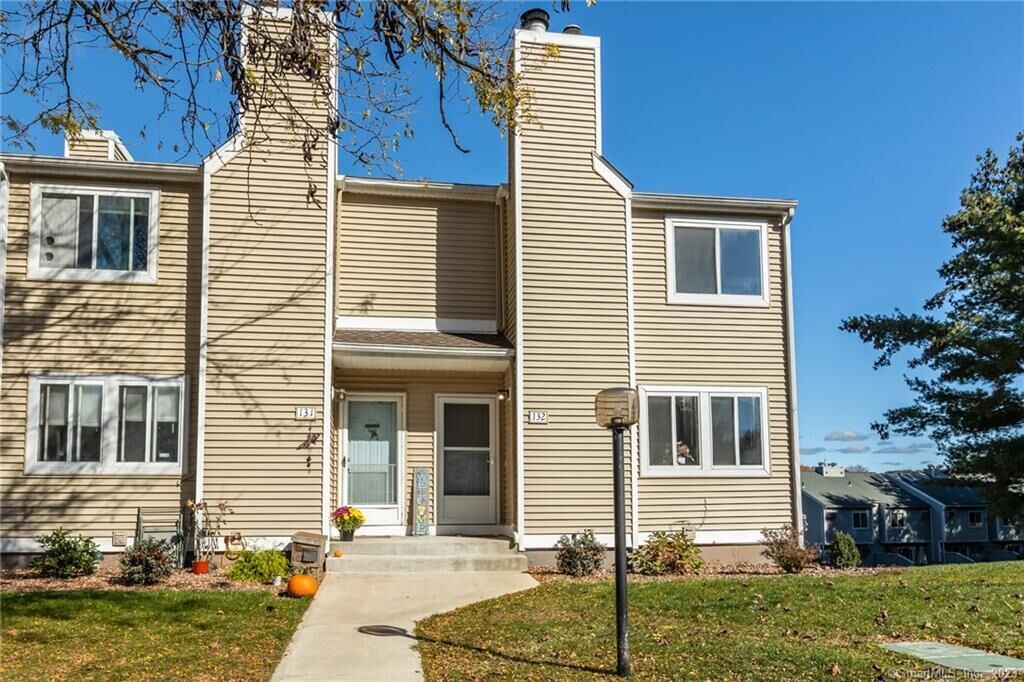 Property Photo: 60 Old Town Road 132 CT 06066