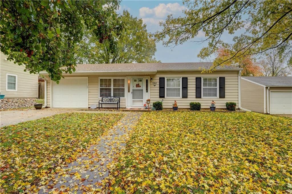 Property Photo:  3307 Mohawk Lane  MO 64503 