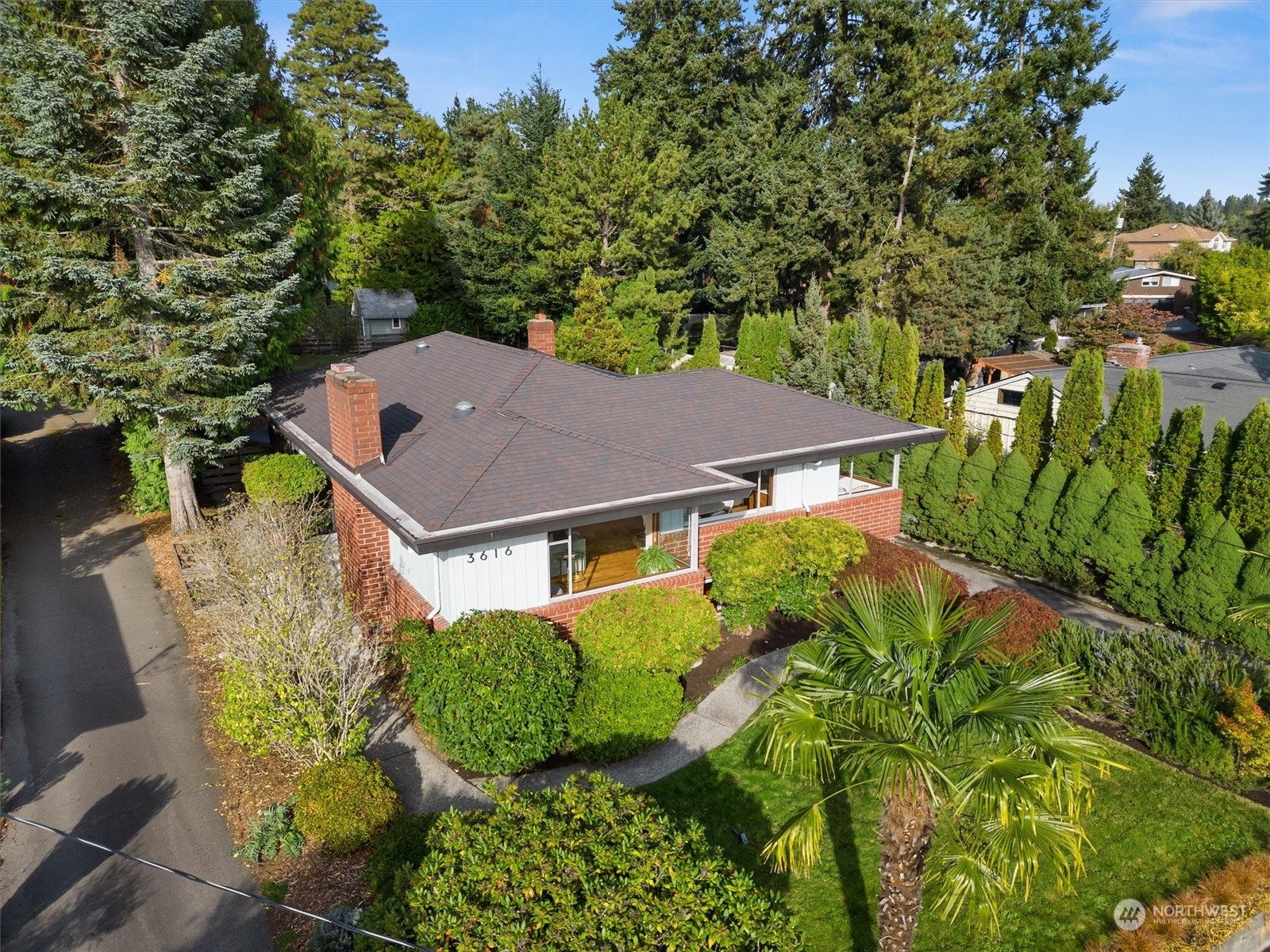 Property Photo:  3616 SW 112th Street  WA 98146 