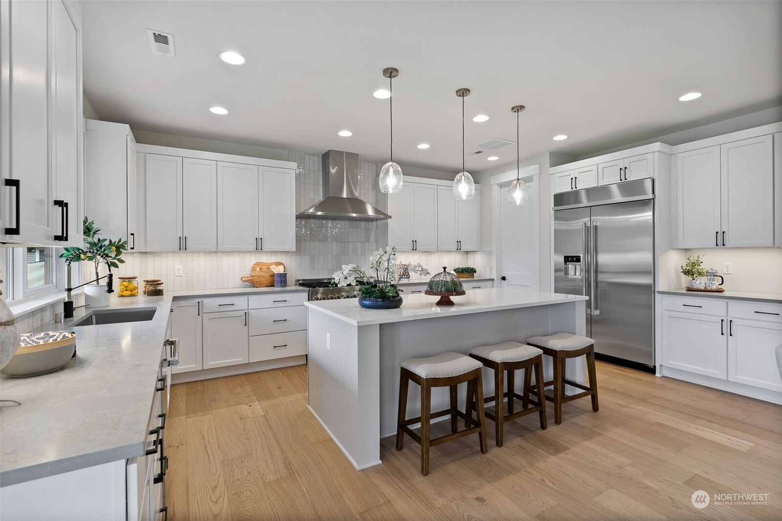 Property Photo: 13205 128th Avenue NE WA 98034