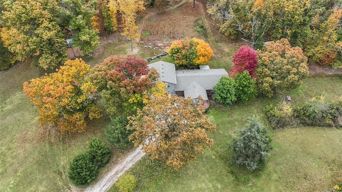 Property Photo:  5019 Peach Orchard Road  MO 64831 