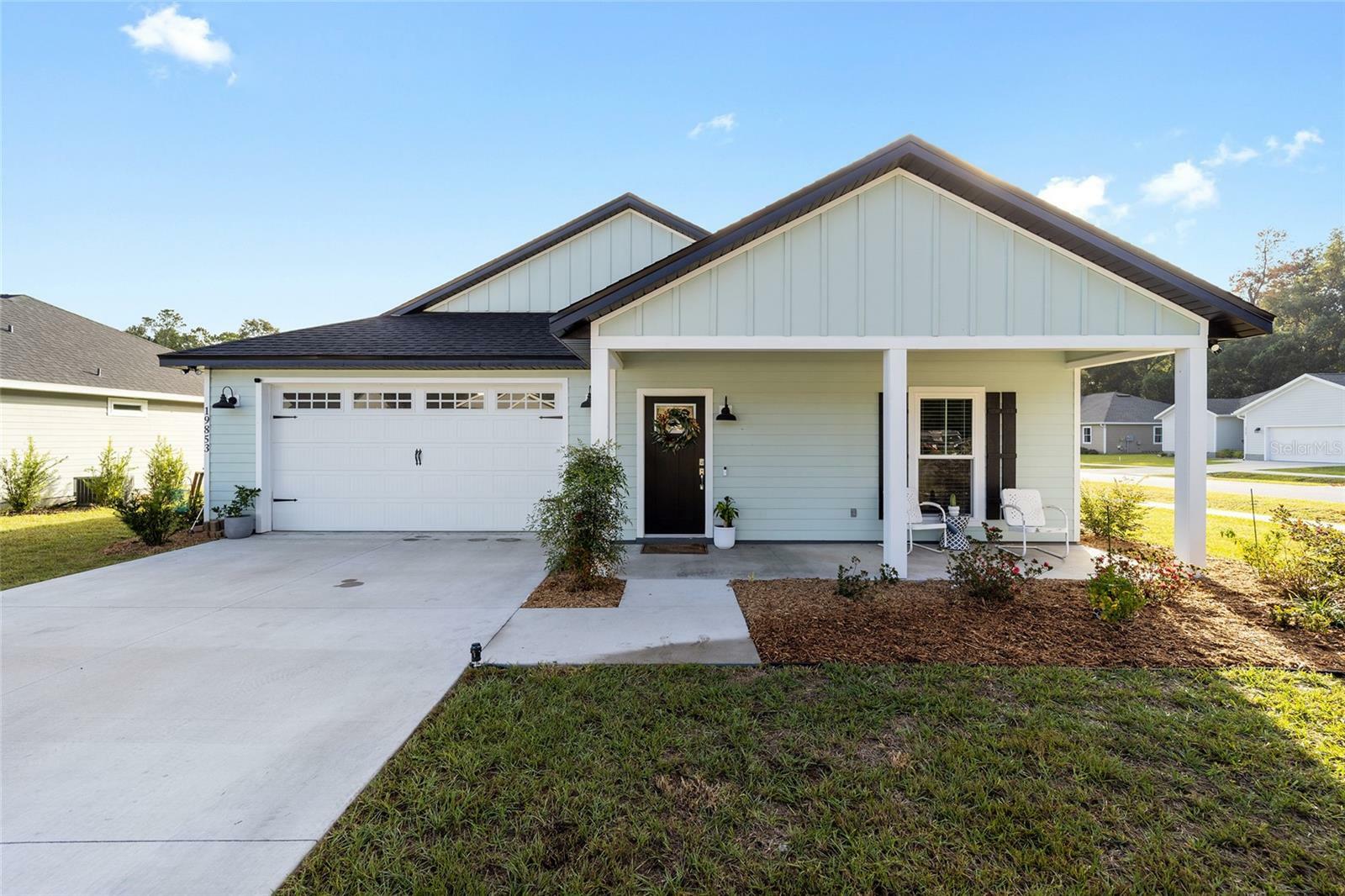 Property Photo:  19853 NW 248th Street  FL 32643 