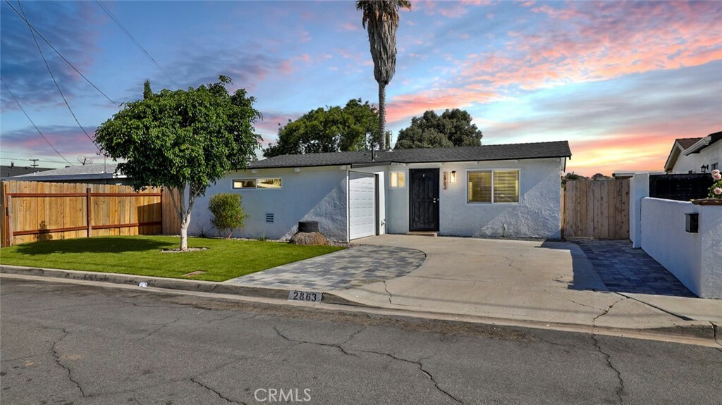 Property Photo:  2863 Calle Salida Del Sol  CA 92139 