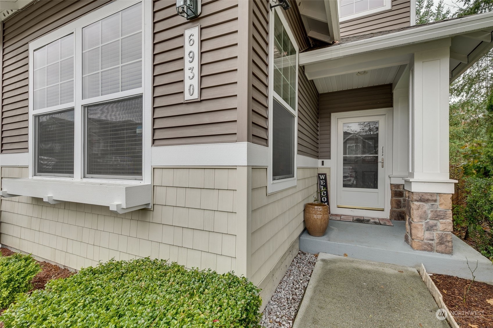 Property Photo: 6930 SE 132nd Street SE WA 98296