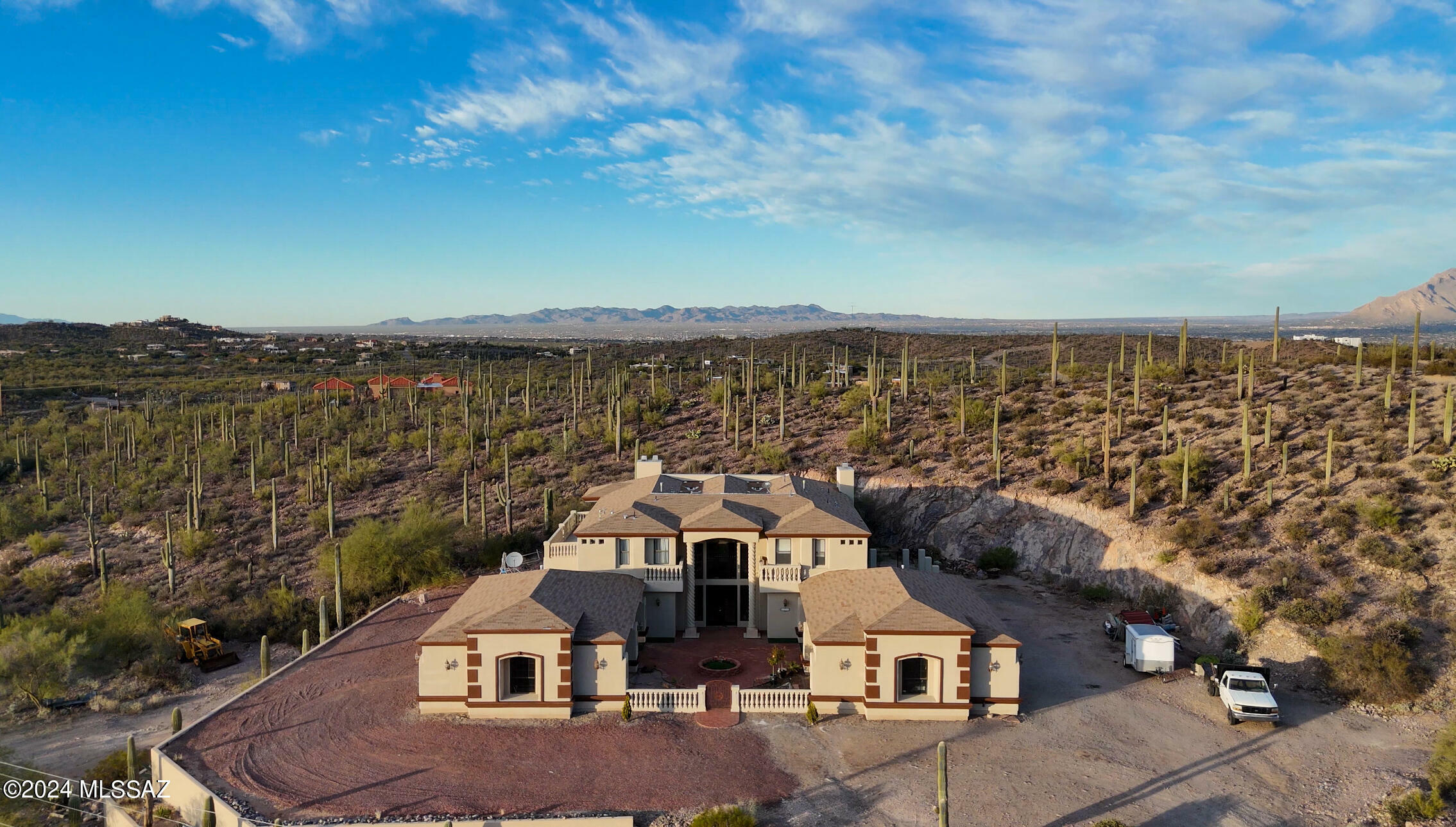 Property Photo:  4202 W Anklam Road  AZ 85745 