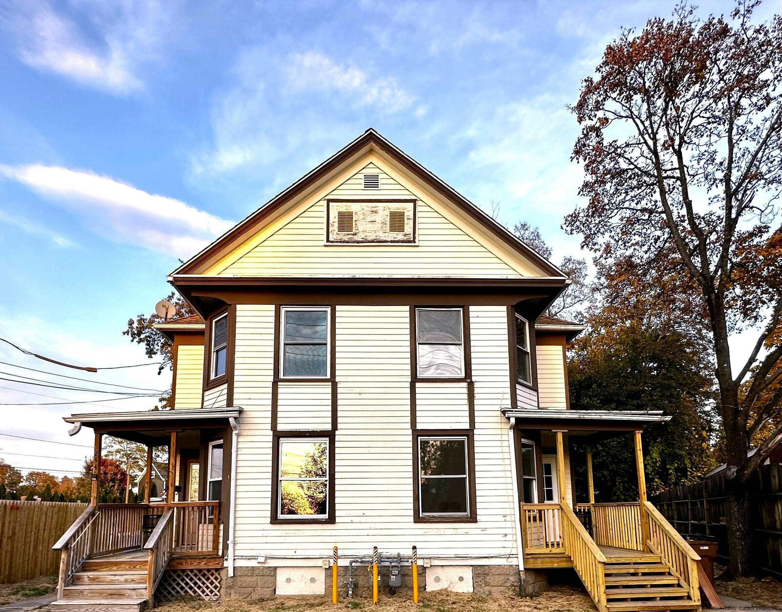 Property Photo:  244 Foxhall  NY 12401 