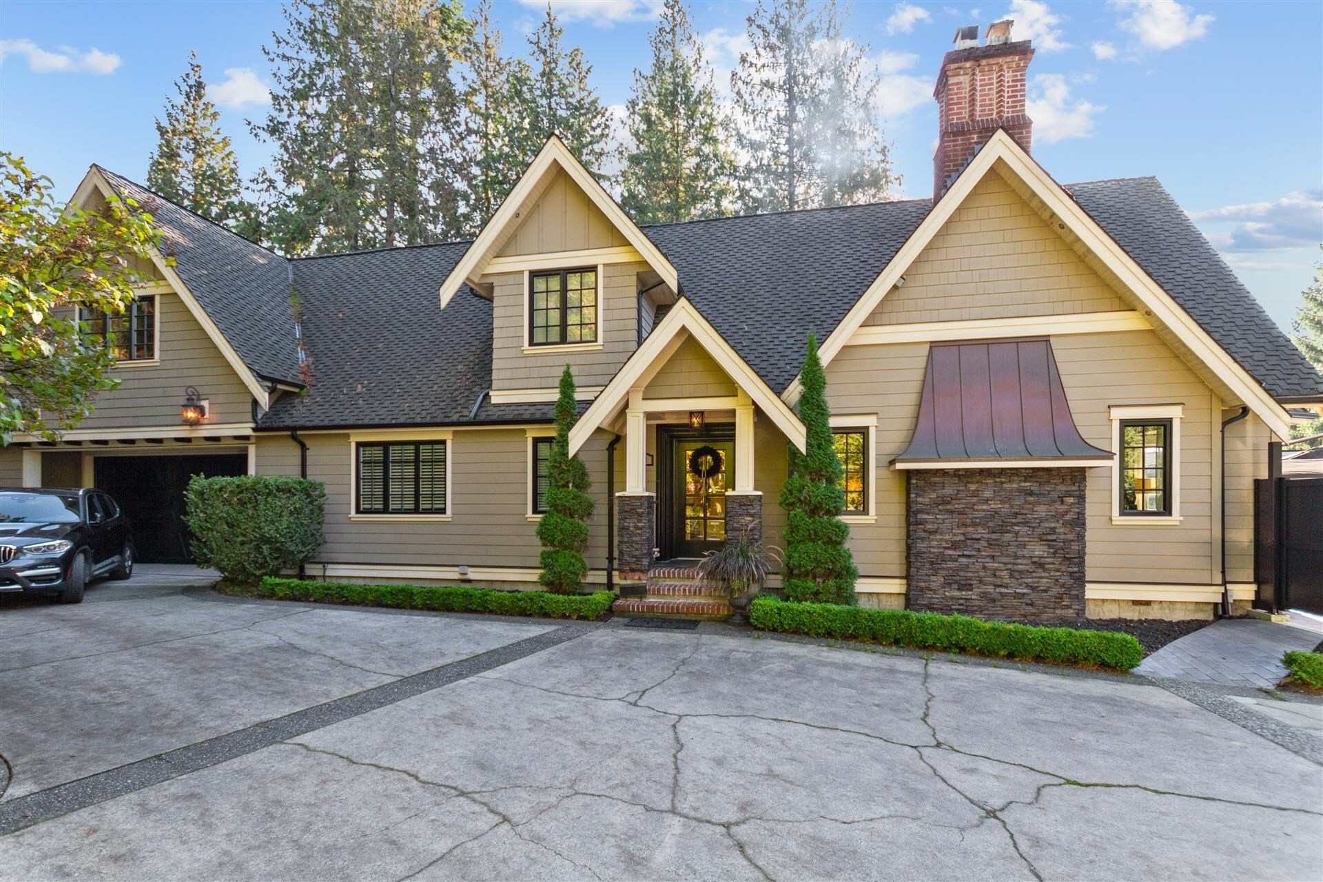 Property Photo: 744 Austin Avenue BC V3K3N1