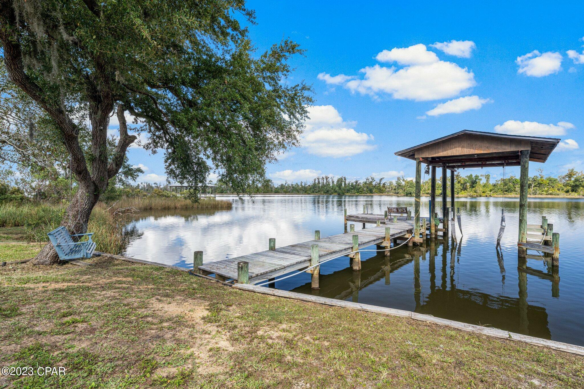 Property Photo:  2637 Ferol Lane  FL 32444 