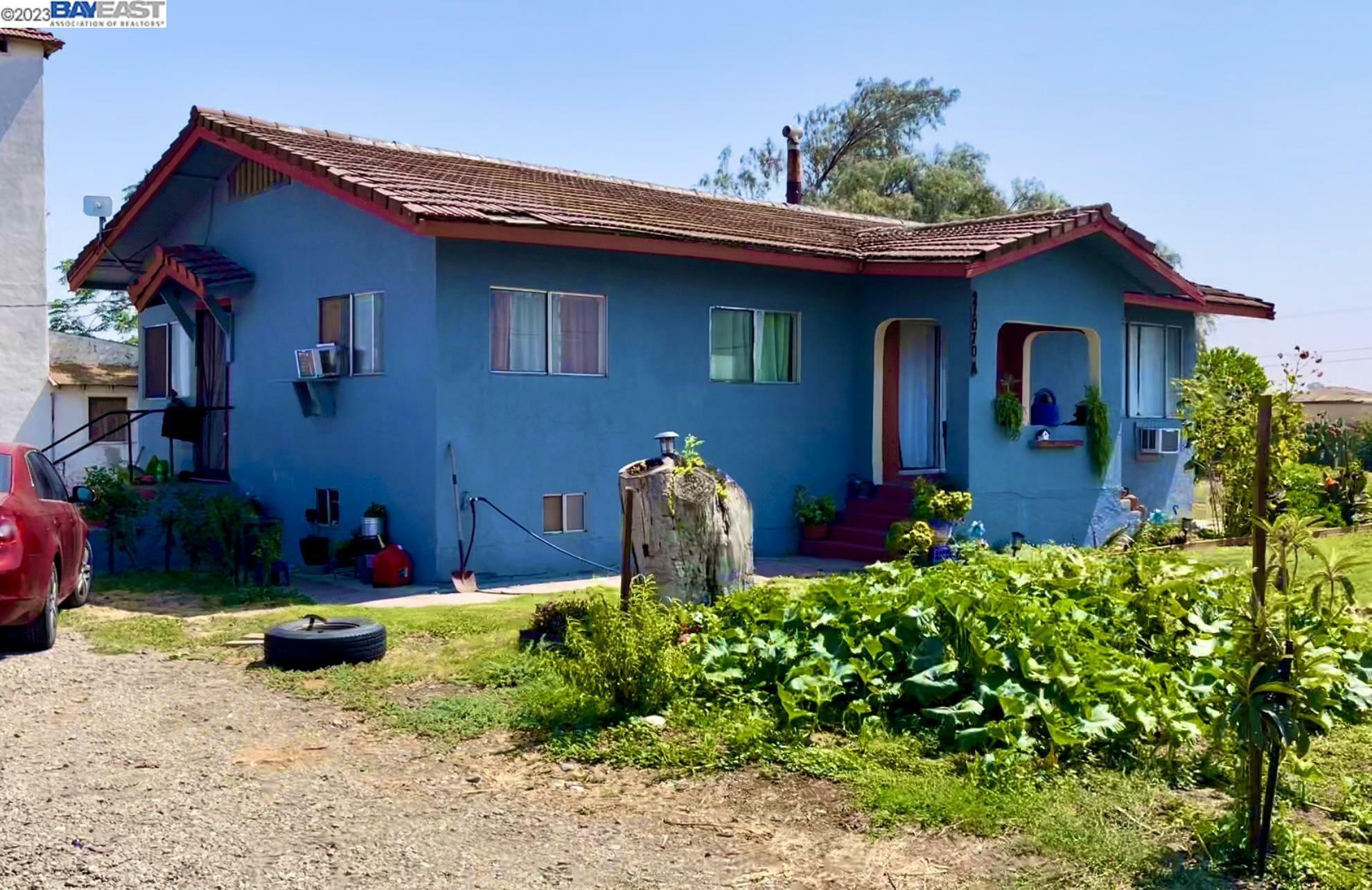 Property Photo:  21070 Reeve Rd  CA 95304 