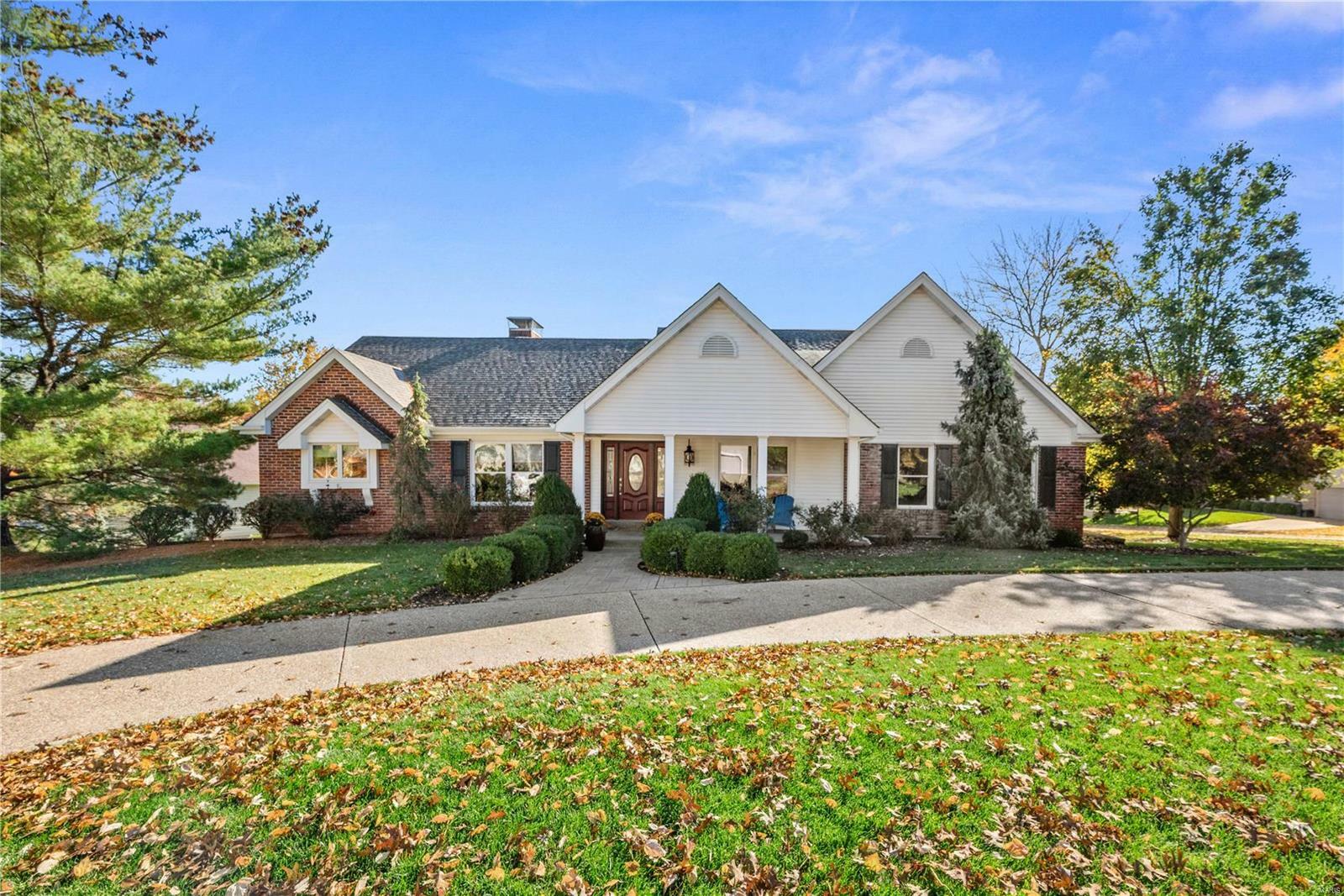 Property Photo:  367 West Manor Drive  MO 63017 