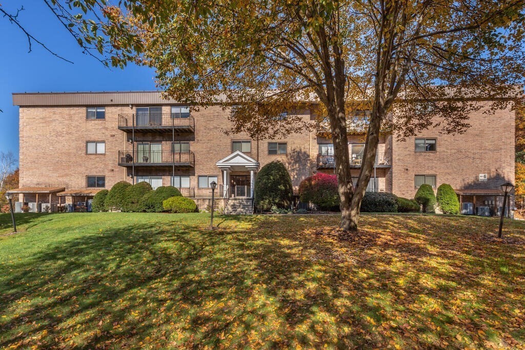 Property Photo: 181 Littleton Rd 324 MA 01824