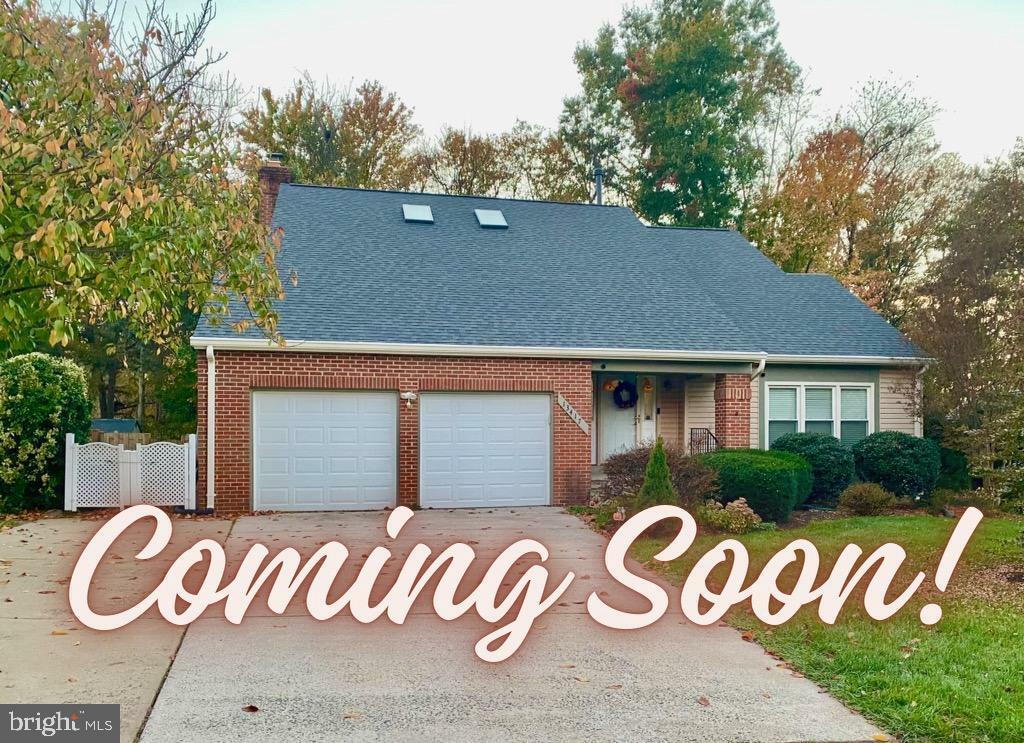 Property Photo: 13417 Cavalier Woods Drive VA 20124