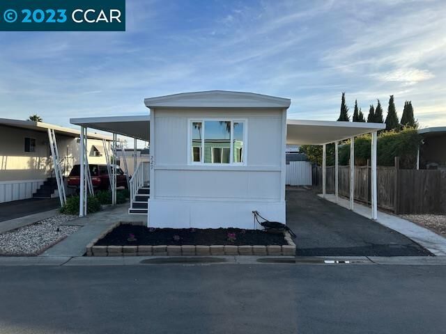 Property Photo:  229 Hieber Dr 278  CA 94553 