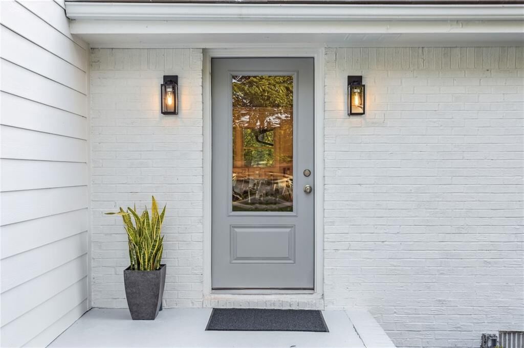 Property Photo:  2879 Dunnington Circle  GA 30341 