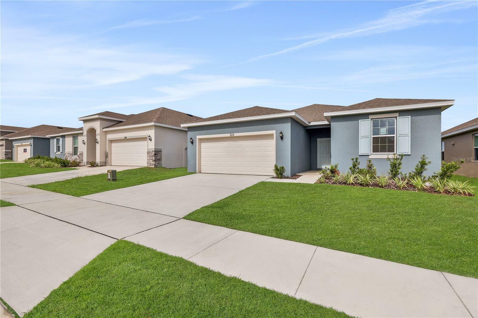 Property Photo: 322 Bottle Brush Drive FL 33844