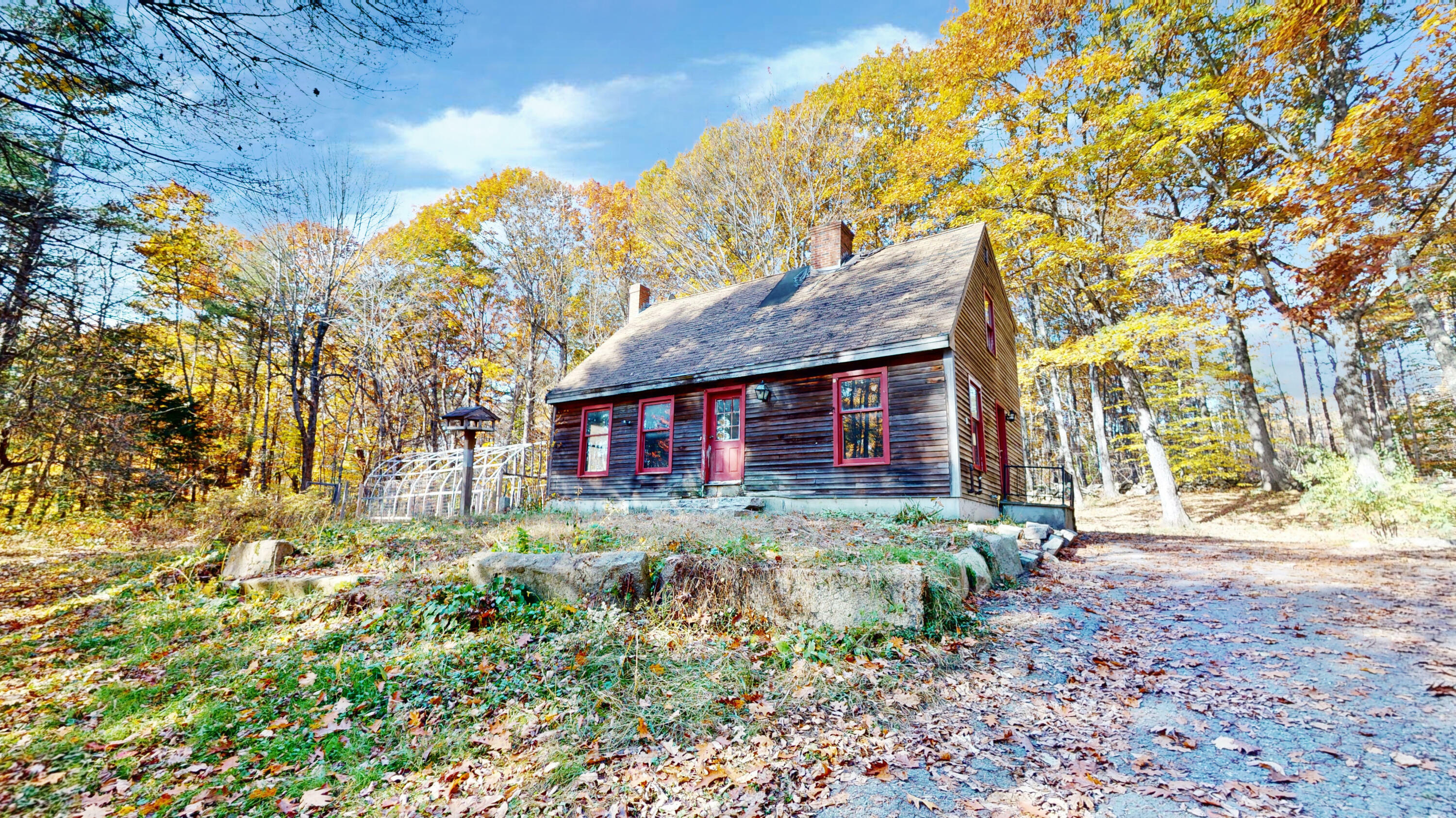 Property Photo: 7 Woodpecker Lane ME 04071