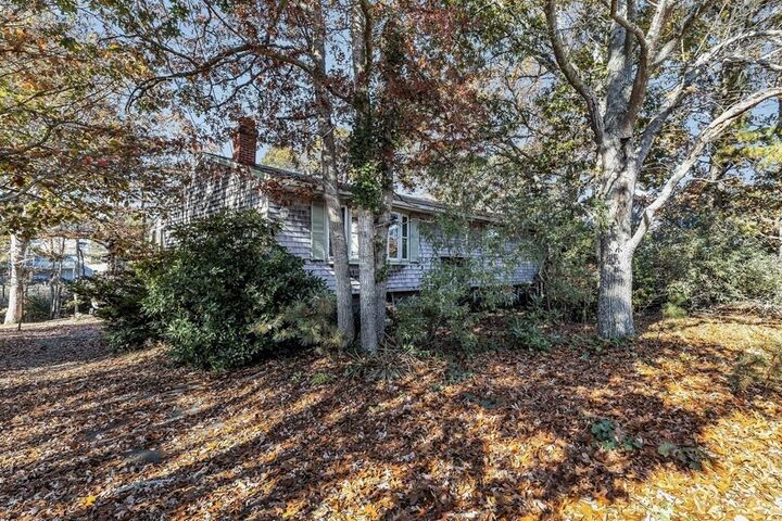 Property Photo: 11 Madeline Rd MA 02536