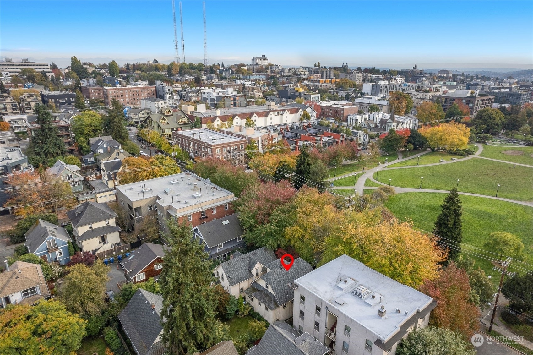 Property Photo: 1006 E Denny Way WA 98122