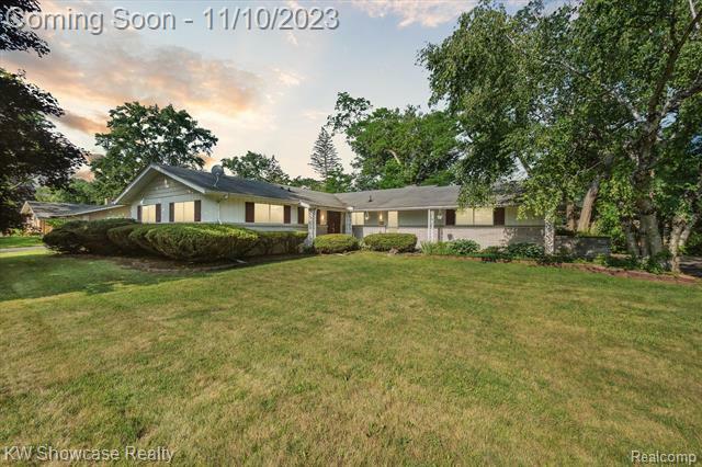 28623 San Marino Drive  Southfield MI 48034 photo