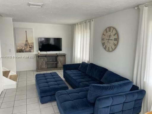 Property Photo:  5960 NE 5th Ct 5  FL 33137 