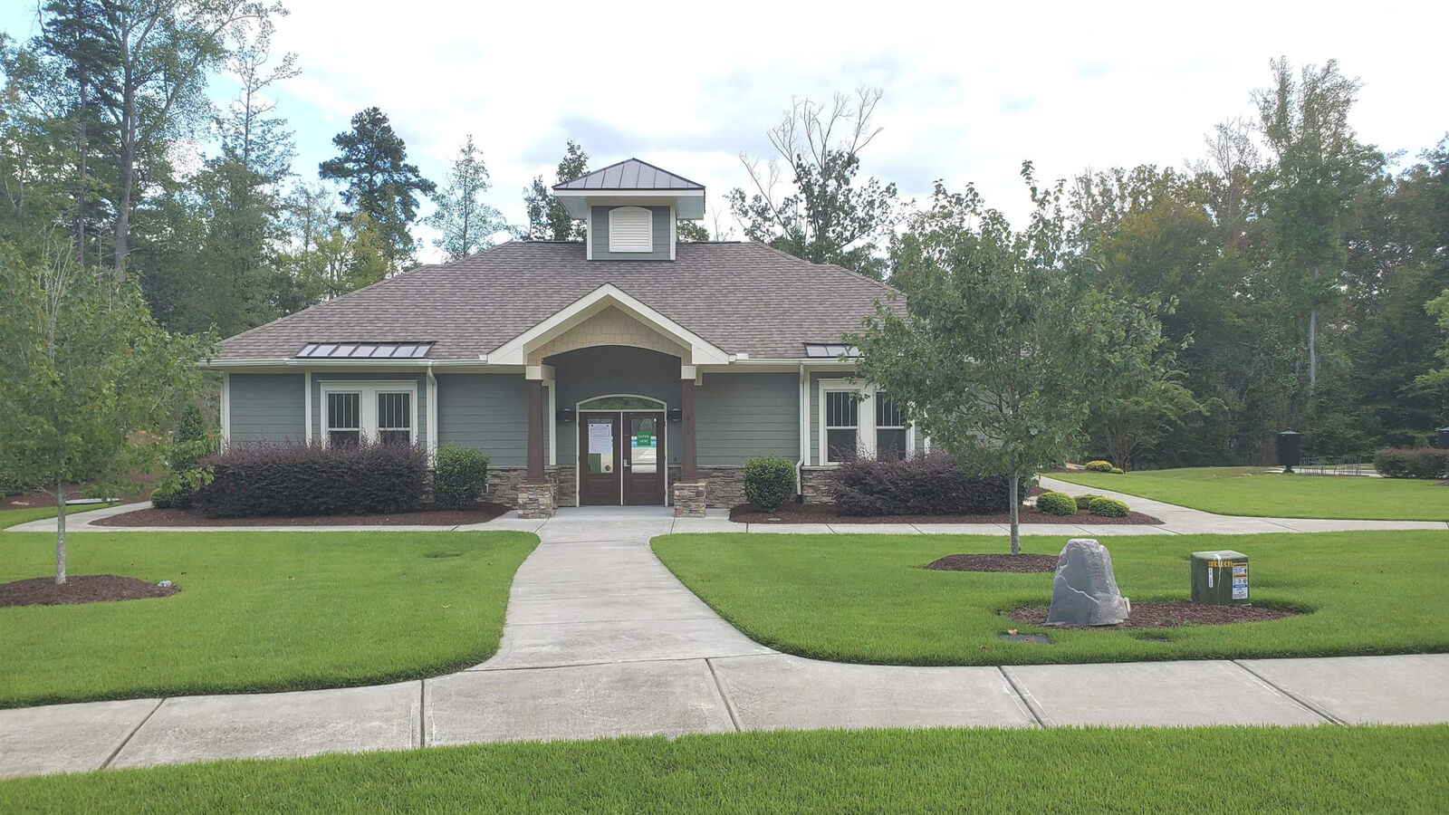 Property Photo: 270 W Beech Slope Court NC 27517