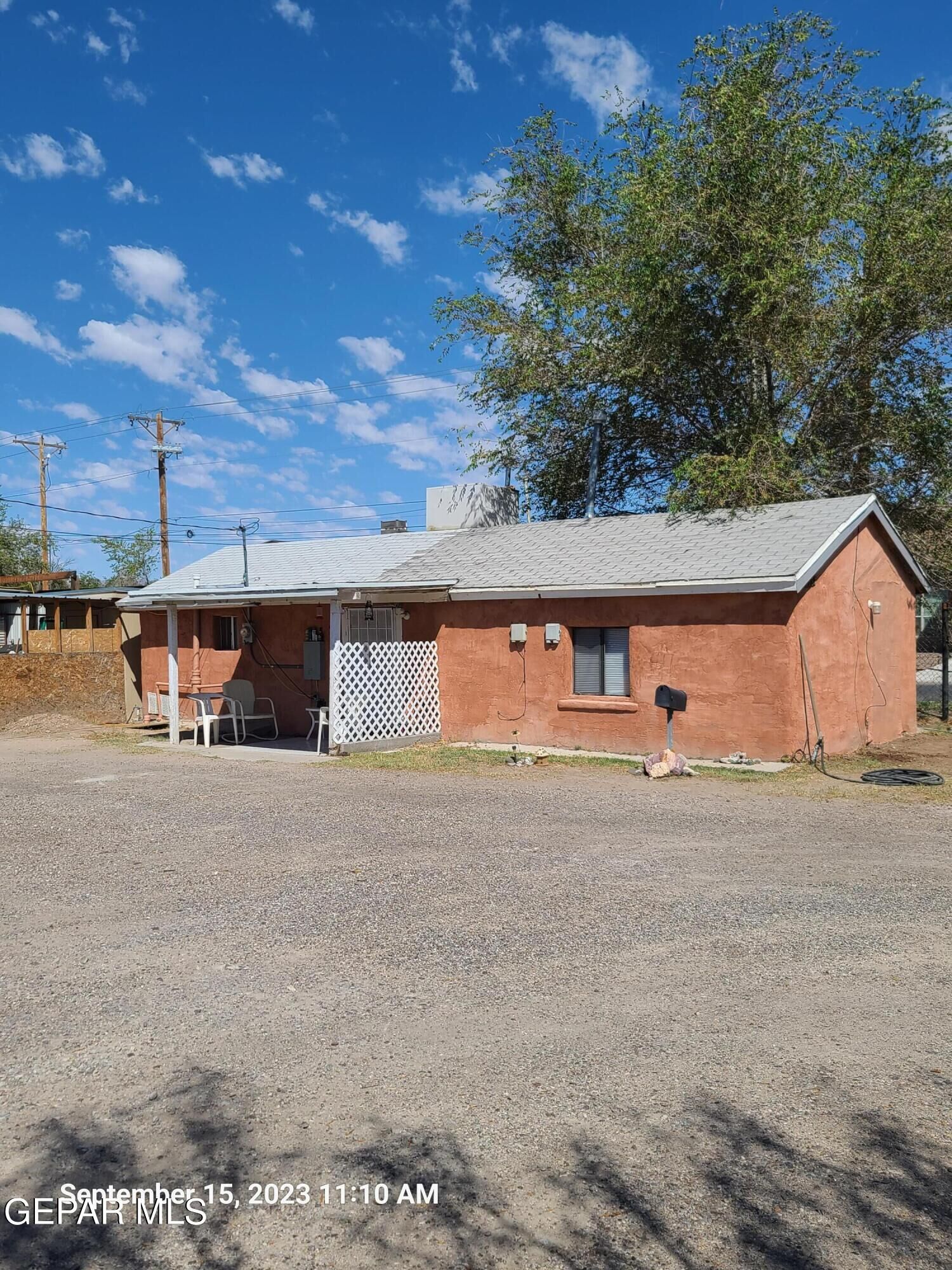 Property Photo:  593 Myra Street  TX 79915 
