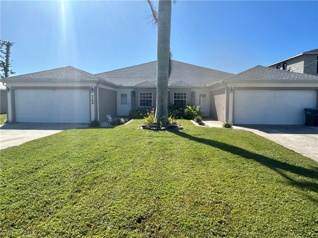 Property Photo:  722-724 SW 35th Street  FL 33914 