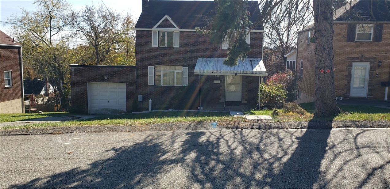 Property Photo:  10506 Lindberg Ave  PA 15235 