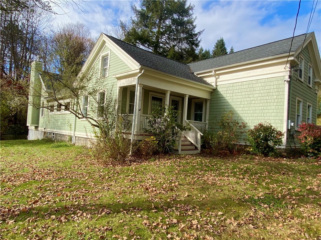 Property Photo:  262 Gray Road  NY 14850 