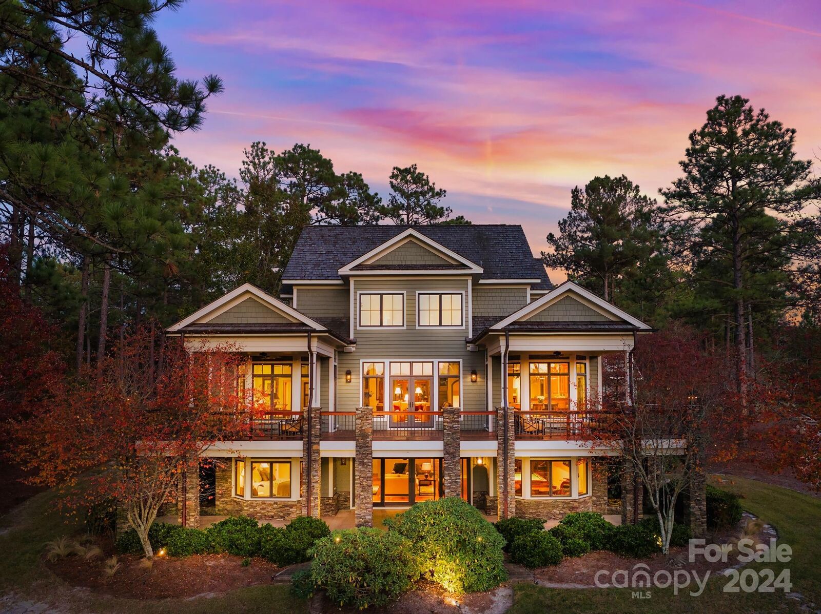 Property Photo:  29 Elkton Drive  NC 28374 