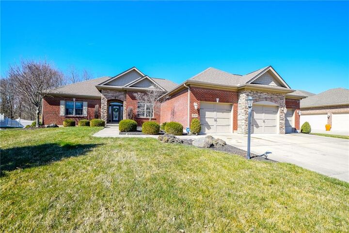 218 Triple Crown Drive  Union OH 45377 photo